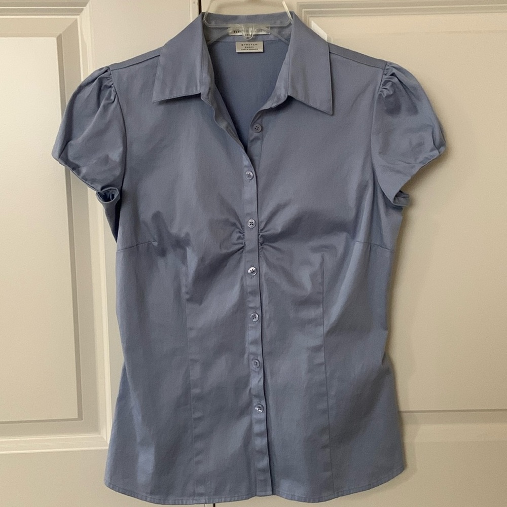 Van Heusen women top
